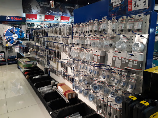CT Hardware Sdn Bhd • Puchong Outlet